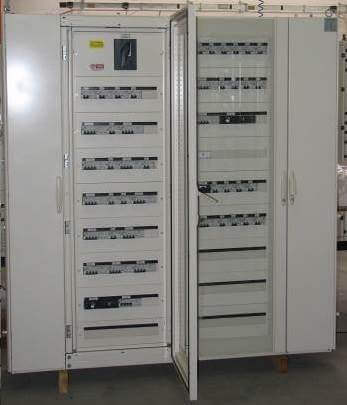quadri ed impianti elettrici 043